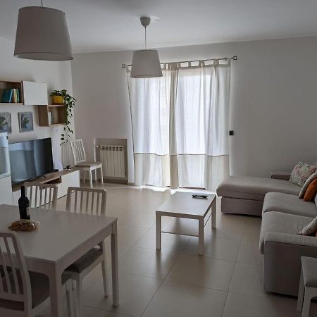 La Casa Dei Due Mari - Large Apartment With Parking Tarent Zewnętrze zdjęcie