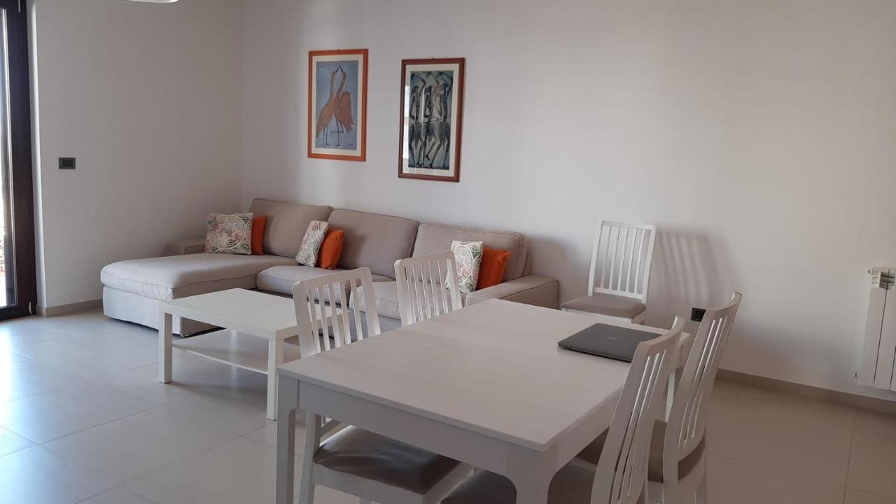 La Casa Dei Due Mari - Large Apartment With Parking Tarent Zewnętrze zdjęcie