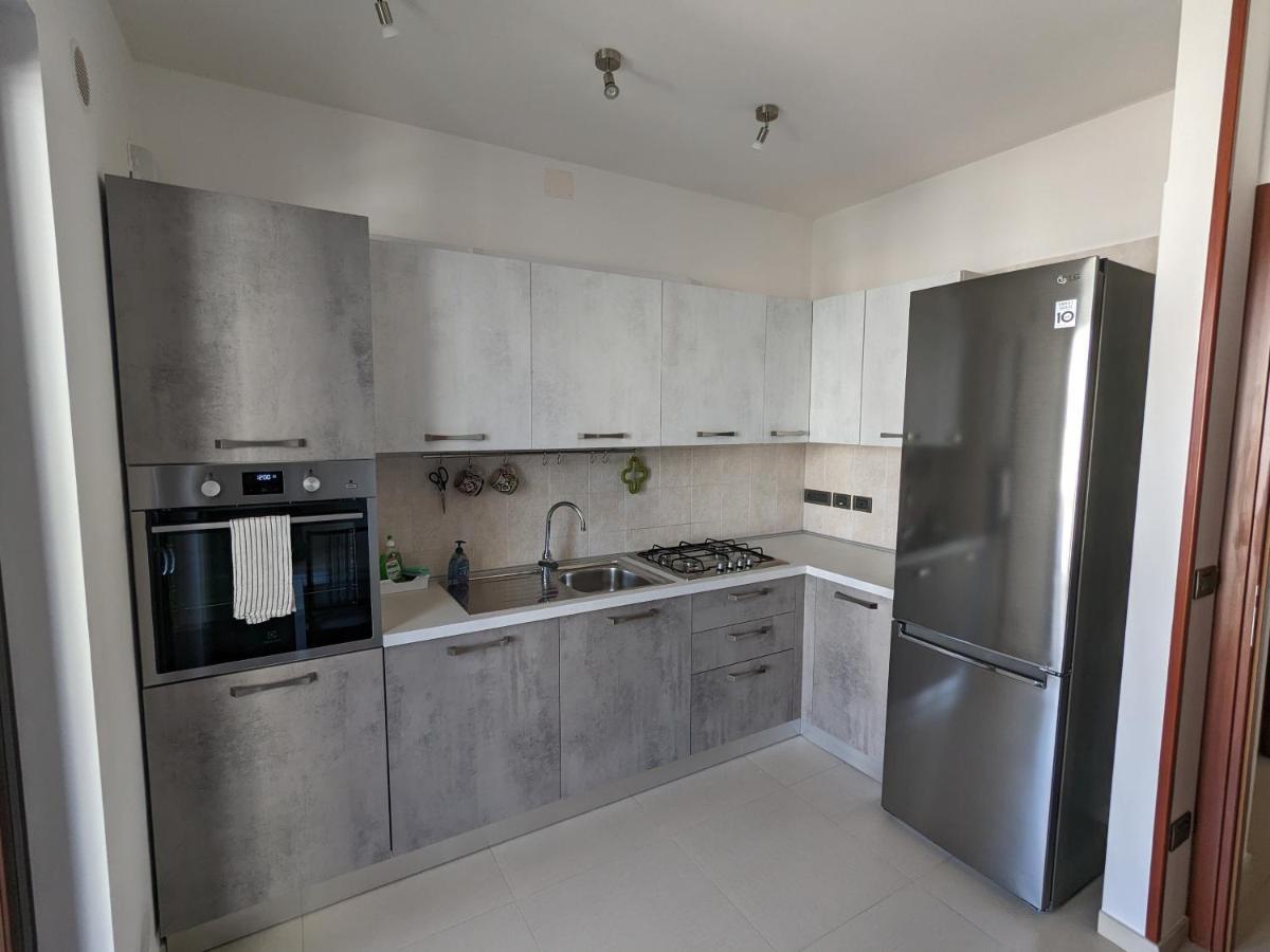 La Casa Dei Due Mari - Large Apartment With Parking Tarent Zewnętrze zdjęcie