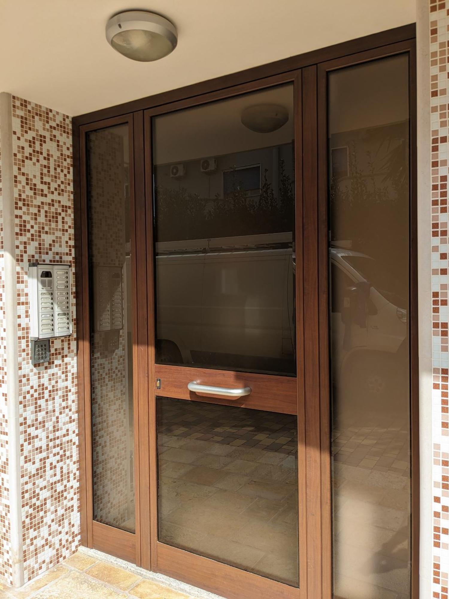 La Casa Dei Due Mari - Large Apartment With Parking Tarent Zewnętrze zdjęcie