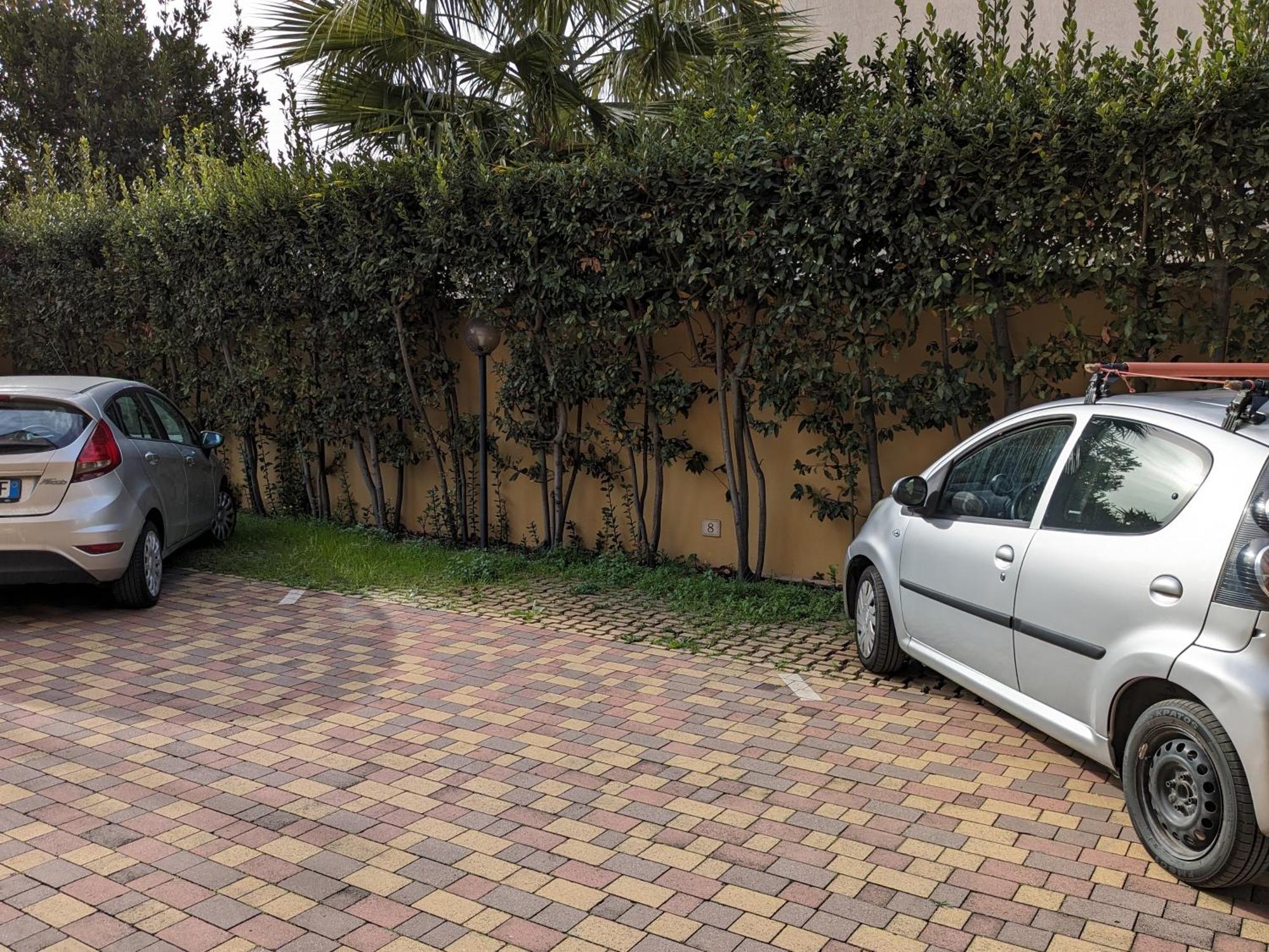 La Casa Dei Due Mari - Large Apartment With Parking Tarent Zewnętrze zdjęcie